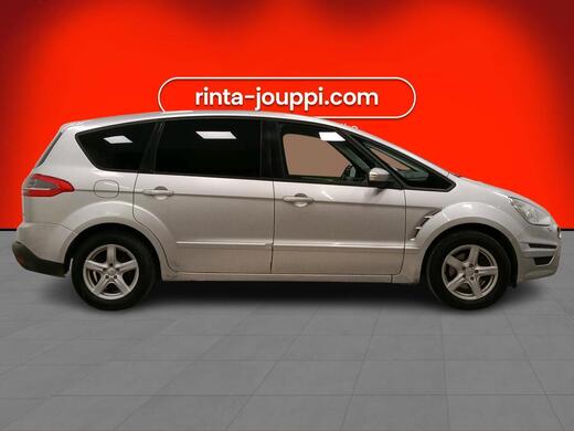 Ford S-MAX vaihtoauto