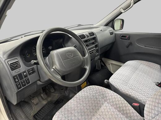 Toyota Hiace vaihtoauto