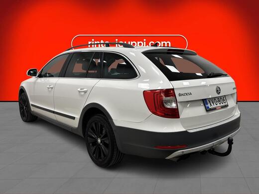 Skoda Superb vaihtoauto