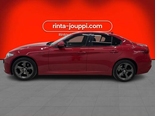 Alfa Romeo Giulia vaihtoauto