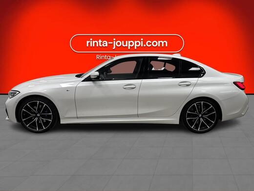 BMW 330 vaihtoauto