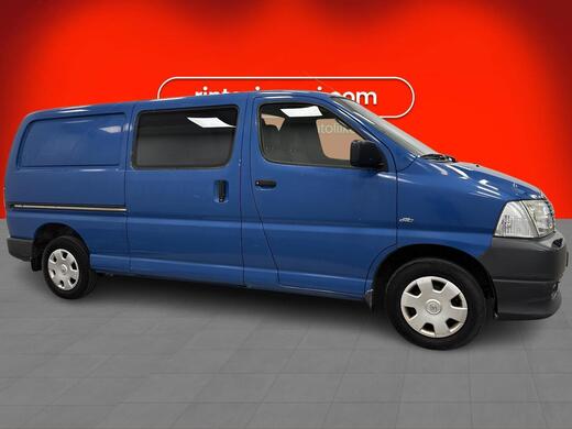 Toyota Hiace vaihtoauto