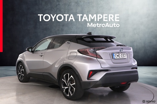 Toyota C-HR vaihtoauto