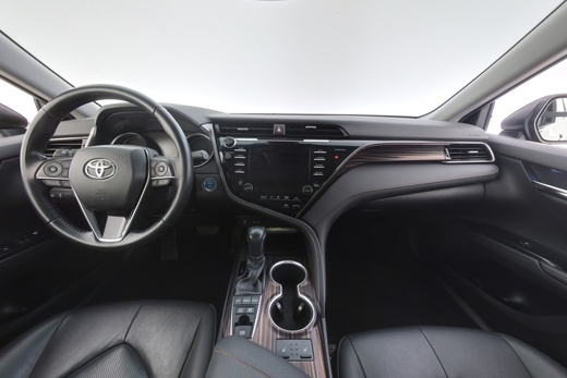 Toyota Camry vaihtoauto