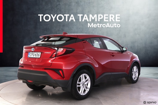 Toyota C-HR vaihtoauto