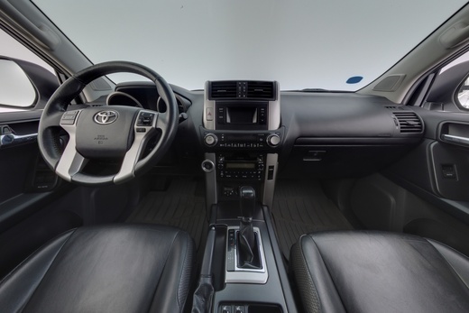 Toyota Land Cruiser vaihtoauto