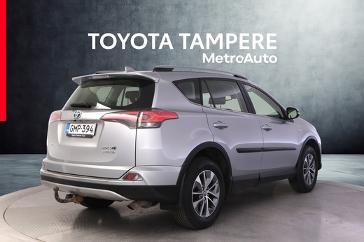 Toyota RAV4 vaihtoauto