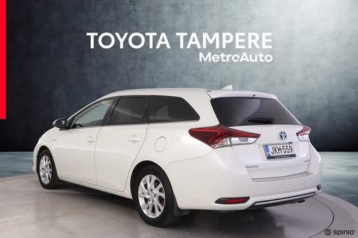 Toyota Auris vaihtoauto