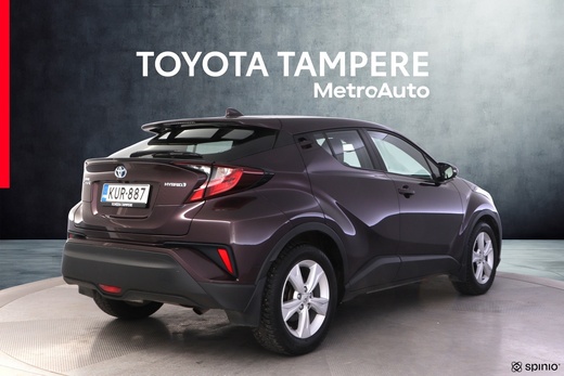 Toyota C-HR vaihtoauto