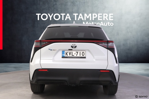 Toyota bZ4X vaihtoauto