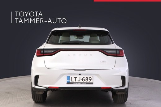 Lexus LBX vaihtoauto