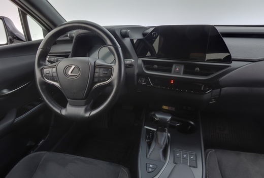 Lexus UX vaihtoauto
