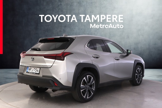 Lexus UX vaihtoauto