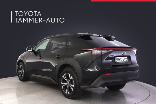 Toyota bZ4X vaihtoauto