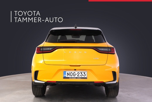 Lexus LBX vaihtoauto