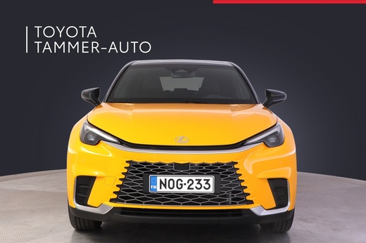 Lexus LBX vaihtoauto
