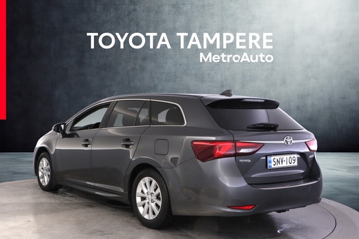 Toyota Avensis vaihtoauto