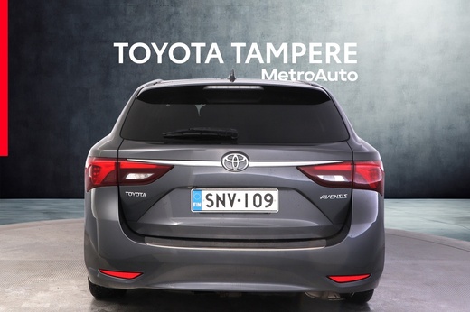 Toyota Avensis vaihtoauto