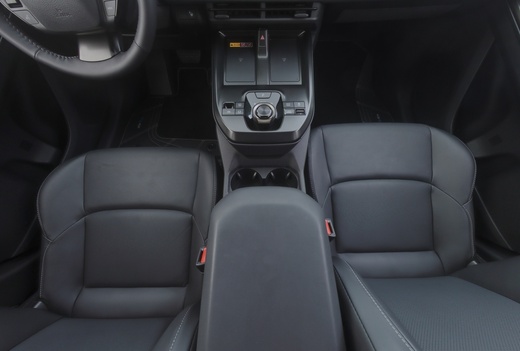 Toyota bZ4X vaihtoauto