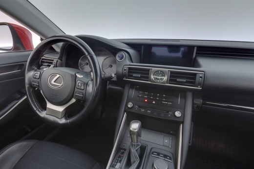Lexus IS vaihtoauto