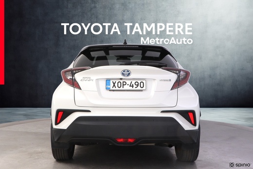 Toyota C-HR vaihtoauto