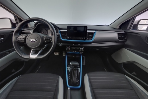 Kia Stonic vaihtoauto