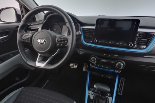 Kia Stonic vaihtoauto