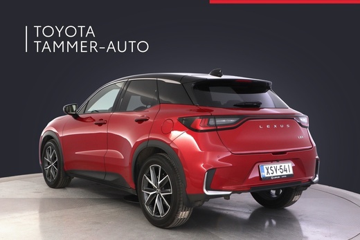 Lexus LBX vaihtoauto