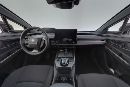 Toyota C-HR+ vaihtoauto