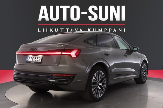 Audi Q8 e-tron vaihtoauto