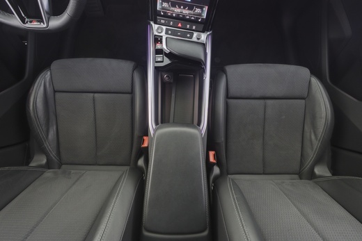 Audi Q8 e-tron vaihtoauto