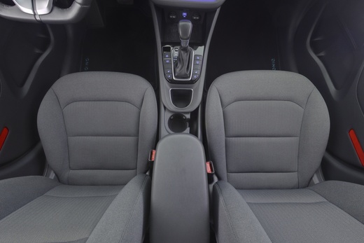 Hyundai IONIQ plug-in vaihtoauto