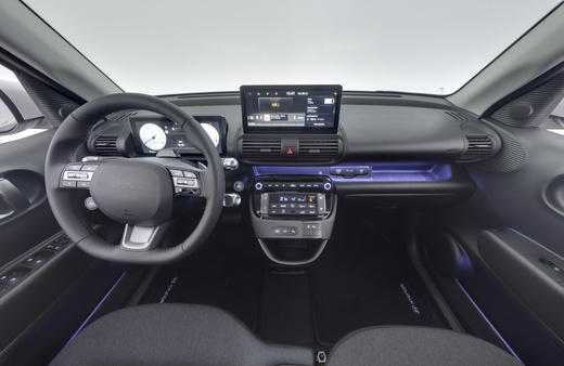 Hyundai INSTER vaihtoauto
