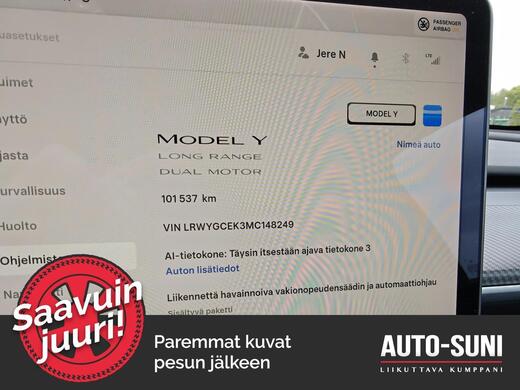 Tesla Model Y vaihtoauto