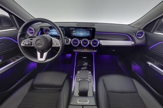 Mercedes-Benz EQB vaihtoauto