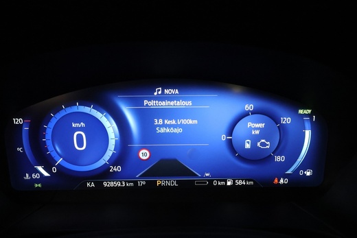 Ford Kuga vaihtoauto