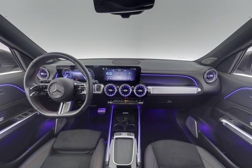 Mercedes-Benz EQB vaihtoauto
