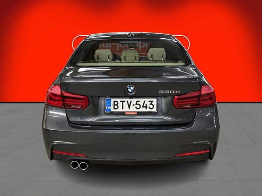 BMW 330 vaihtoauto