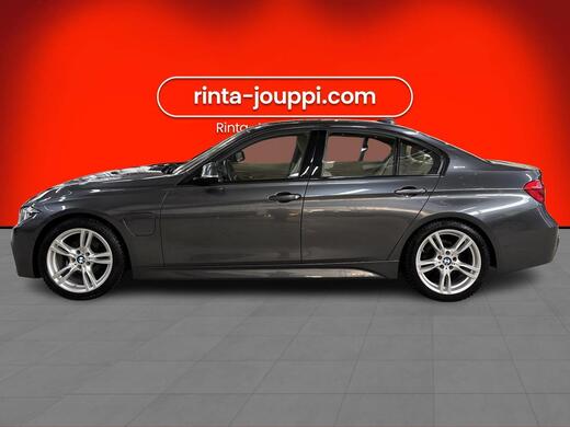 BMW 330 vaihtoauto