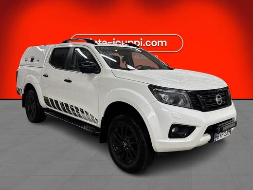 Nissan Navara vaihtoauto