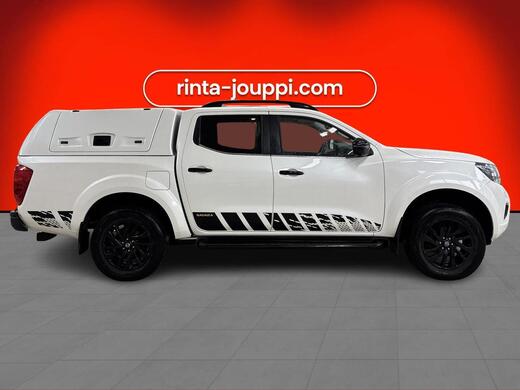 Nissan Navara vaihtoauto