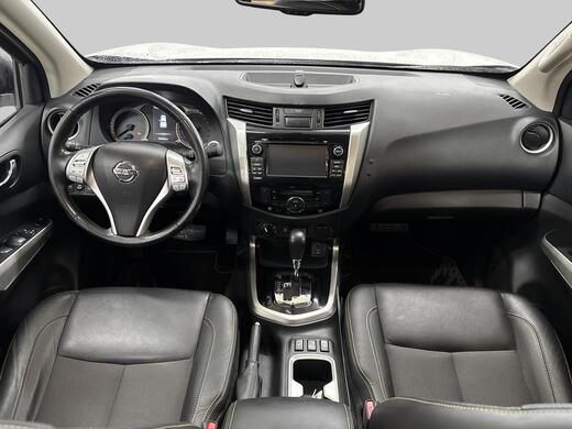 Nissan Navara vaihtoauto