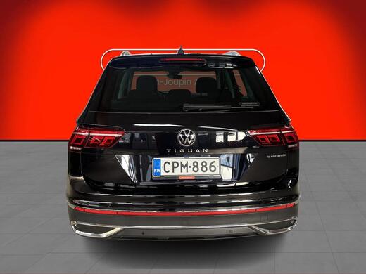 Volkswagen Tiguan vaihtoauto