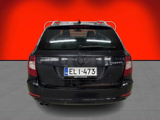 Skoda Superb vaihtoauto