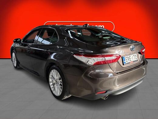 Toyota Camry vaihtoauto
