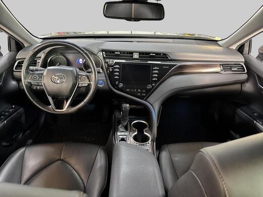 Toyota Camry vaihtoauto