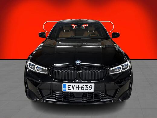 BMW 330 vaihtoauto