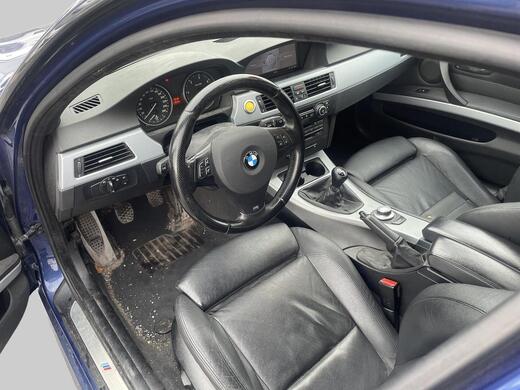 BMW 325 vaihtoauto