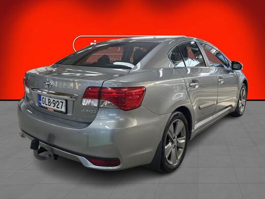 Toyota Avensis vaihtoauto