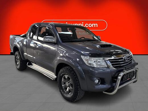 Toyota Hilux vaihtoauto